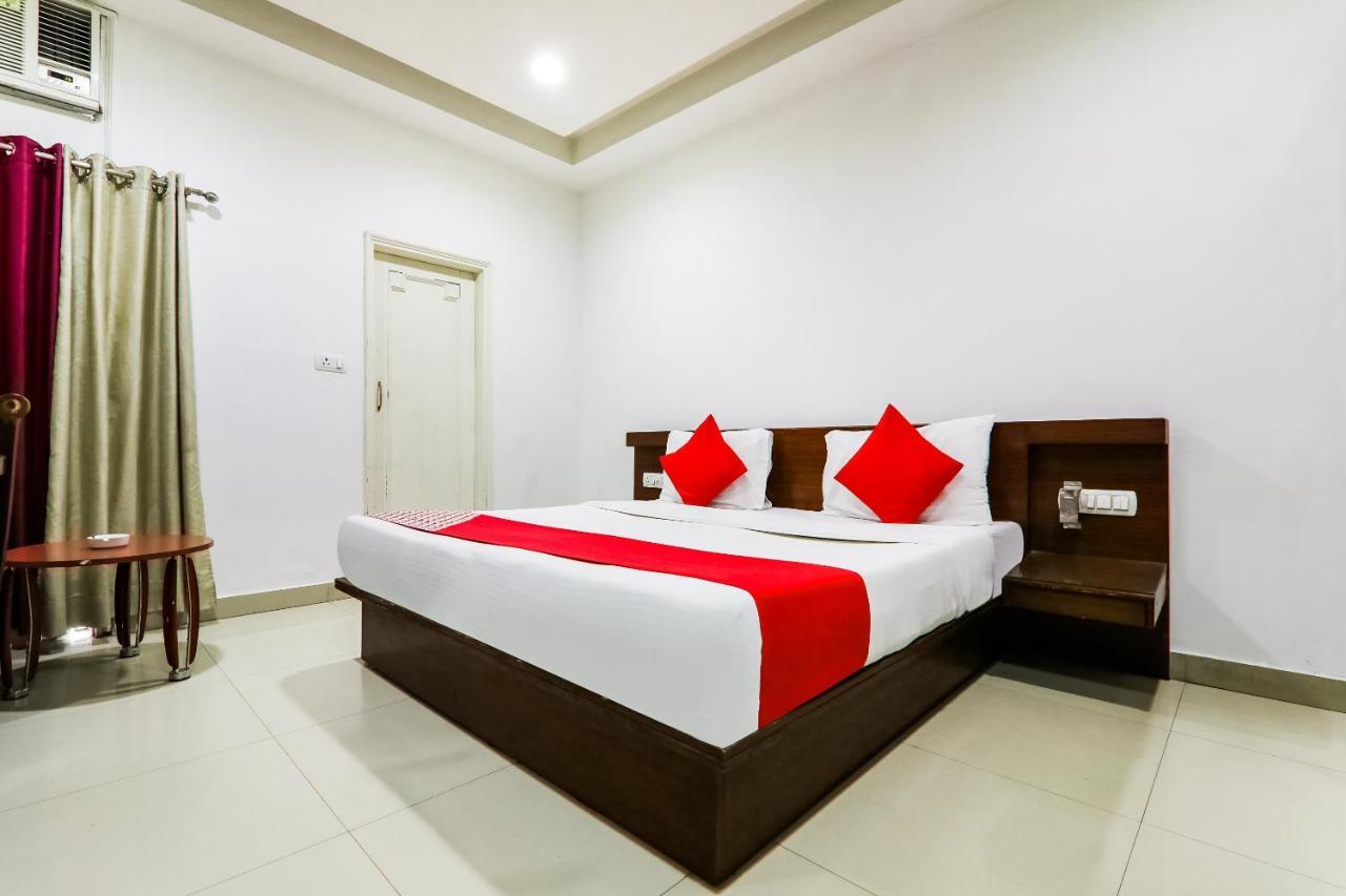 Hotel Sita Kiran Барели Экстерьер фото