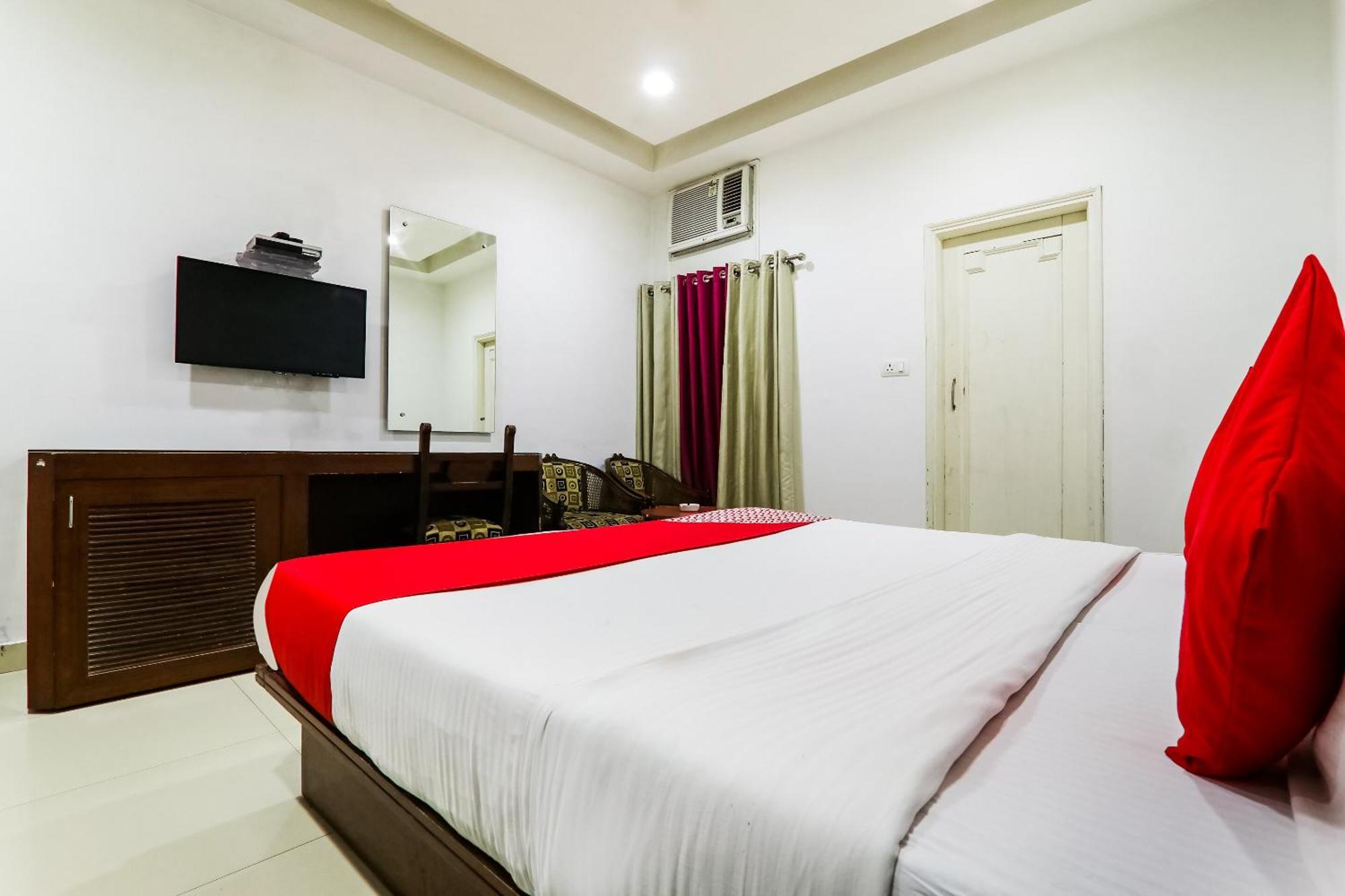 Hotel Sita Kiran Барели Экстерьер фото